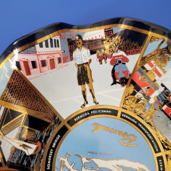 Mid-Century Bermuda Souvenir Dish/Ashtray - Picture 5 of 10